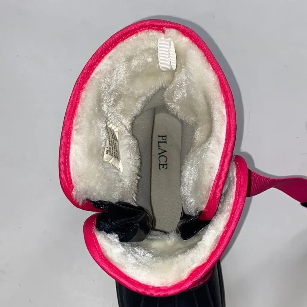 Place Black Pink Girl Snow Boots Size 4